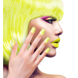 Neónovo žlté nechty